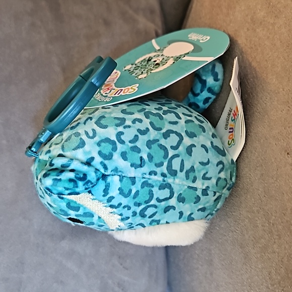 1/$6 or 2/$10 NWT Squishmallow Griffin Saber-Tooth Tiger Clip-On Keychain Plush - Picture 4 of 10